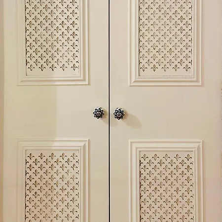 בית נופש Domaine Des Roses - Rose